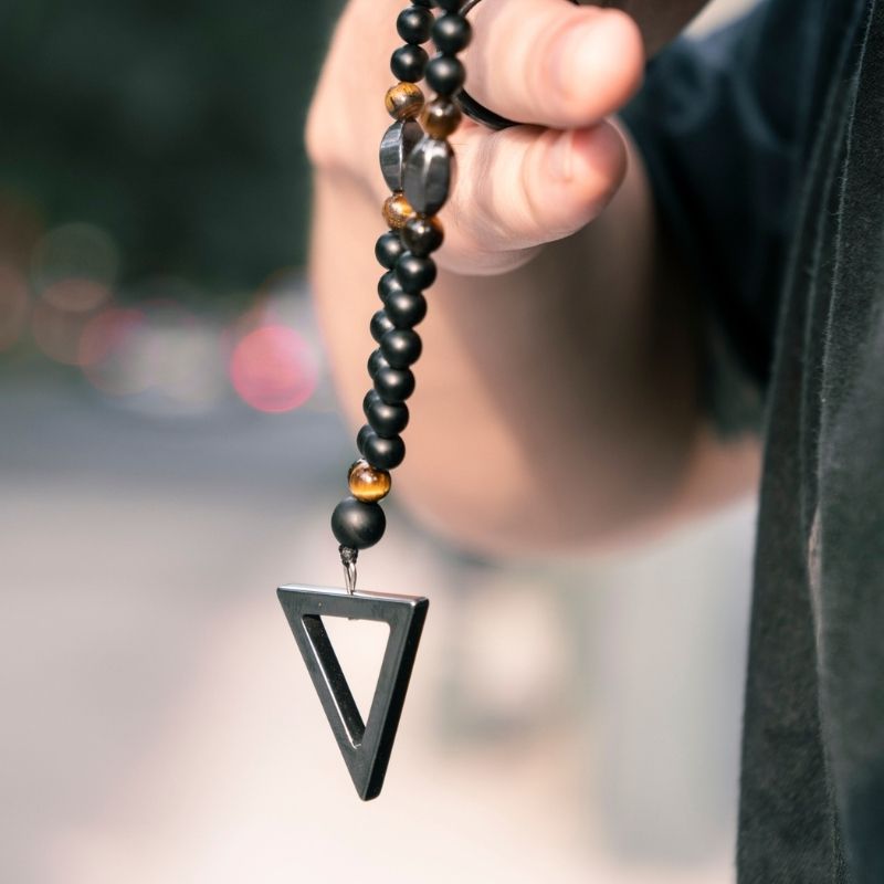 Men's Triangle Arrow Necklace With Beaded Chain