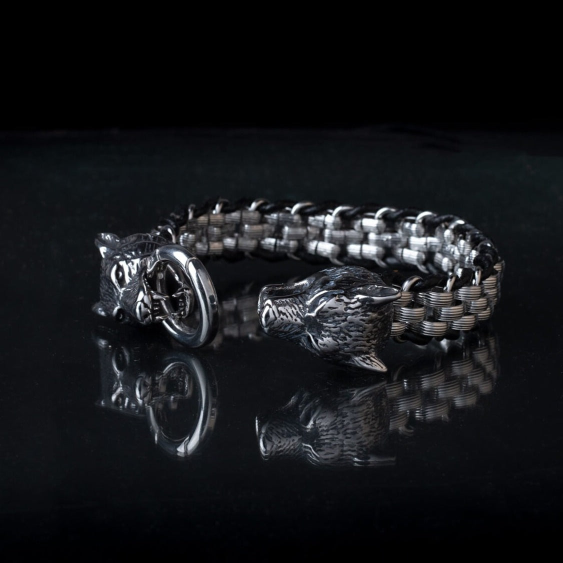 Braided Silver Stainless Steel Wolf Head Bracelet For Men Manntara