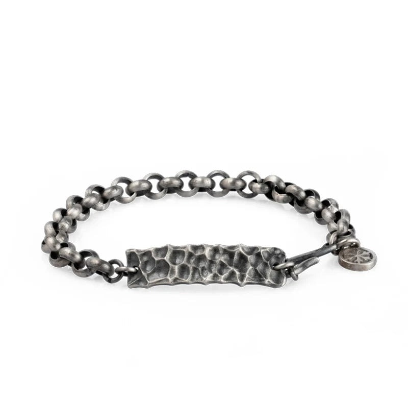 Albus (Plata)