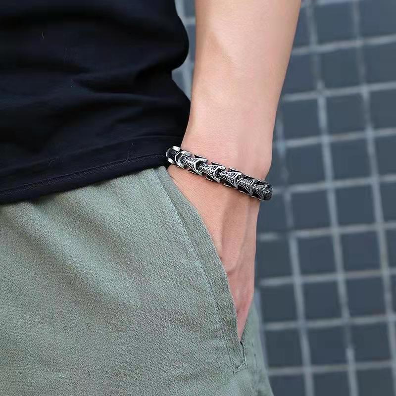 Silver Stainless Steel Biker Chain Casual Bracelet for Men Manntara