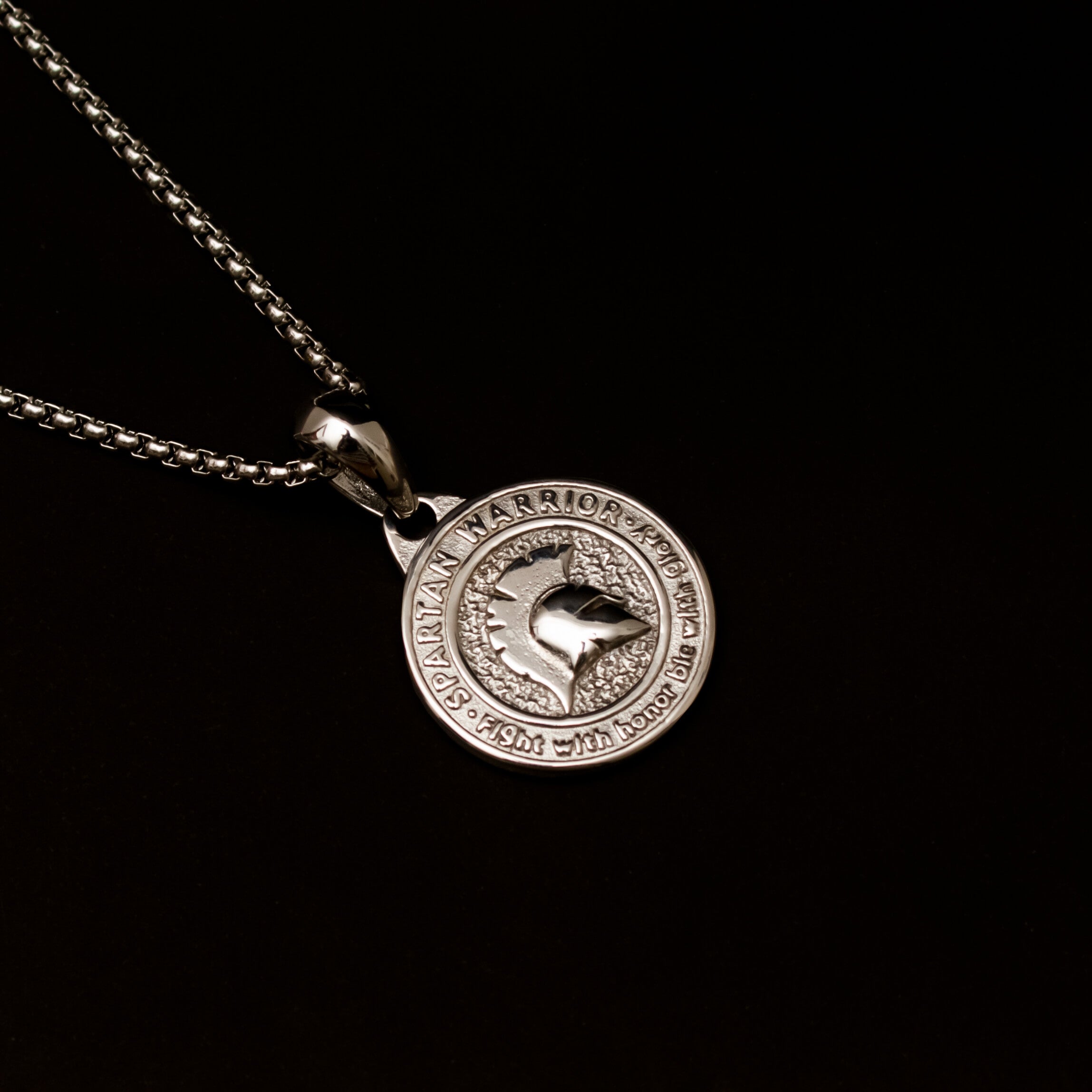 Silver Spartan Warrior Men's Necklace of Stainless Steel Manntara
