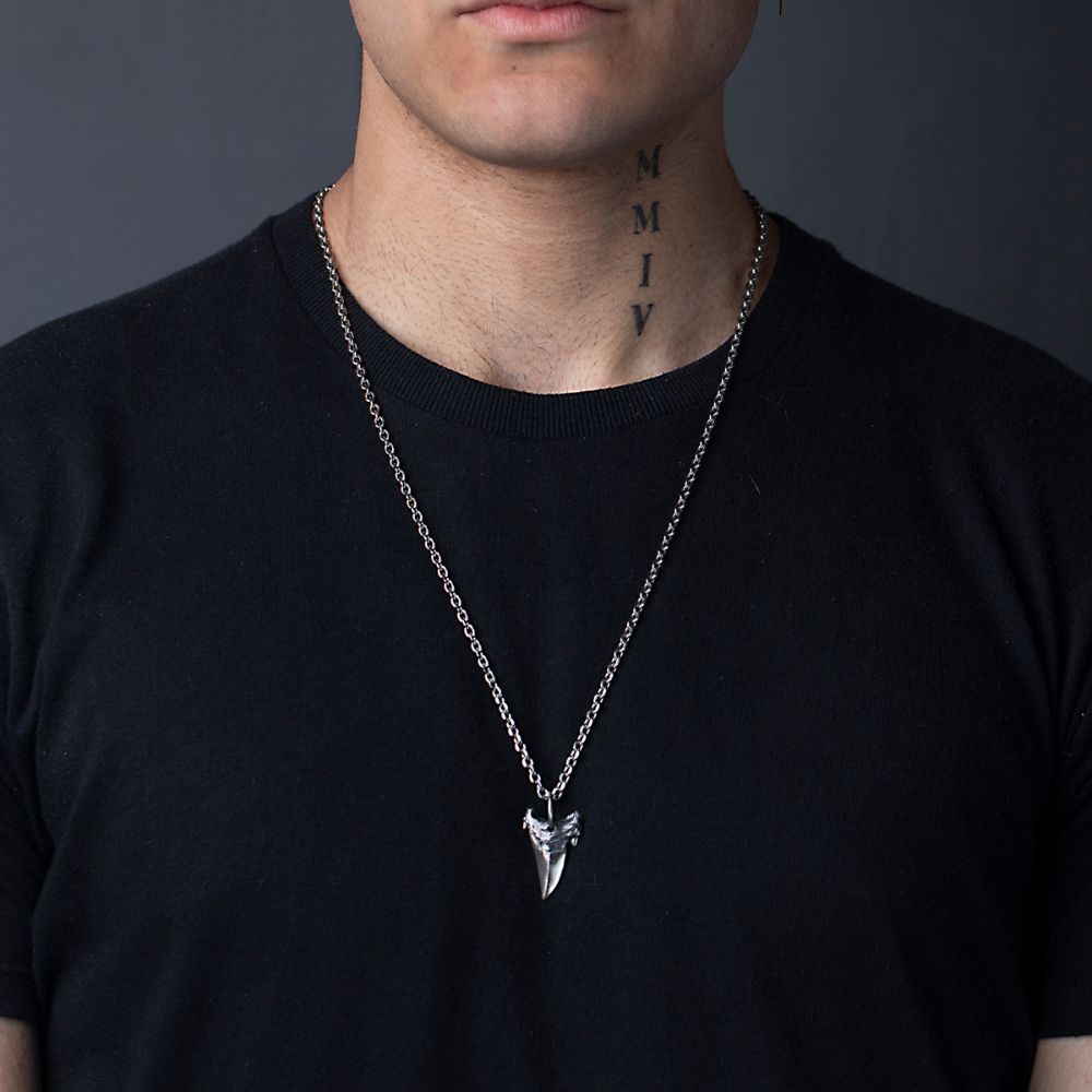 Sterling 925 Silver Wolf Fang Necklace For Men Manntara