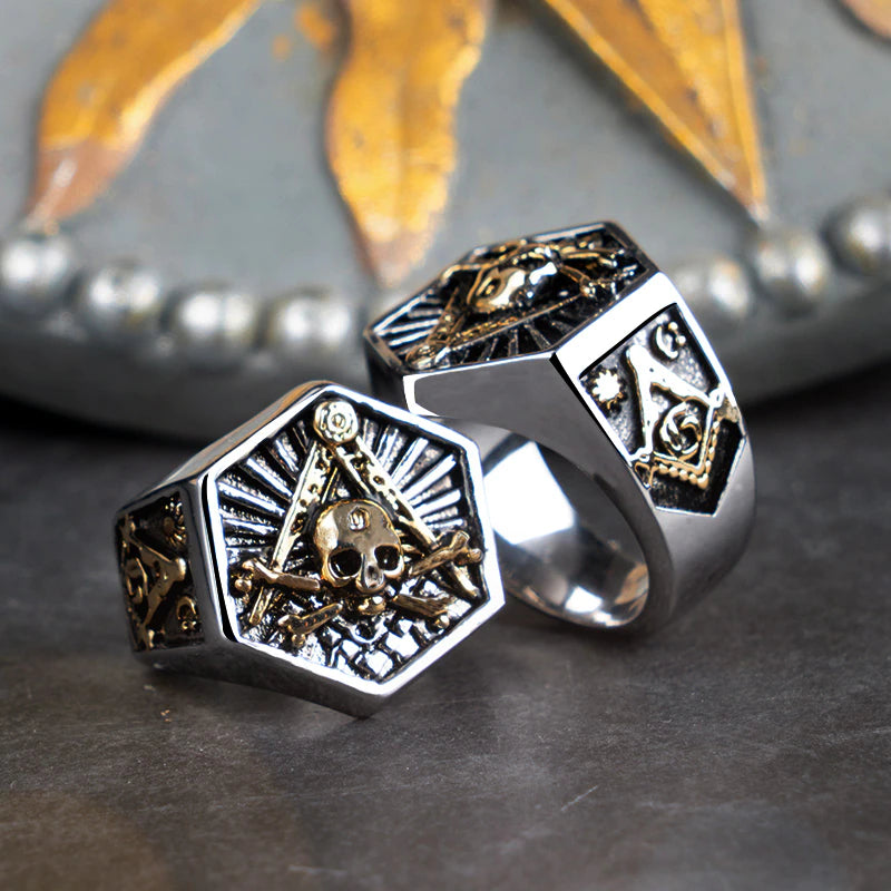 Premium Stainless Titanium Golden Gothic Skull Ring For Men Manntara