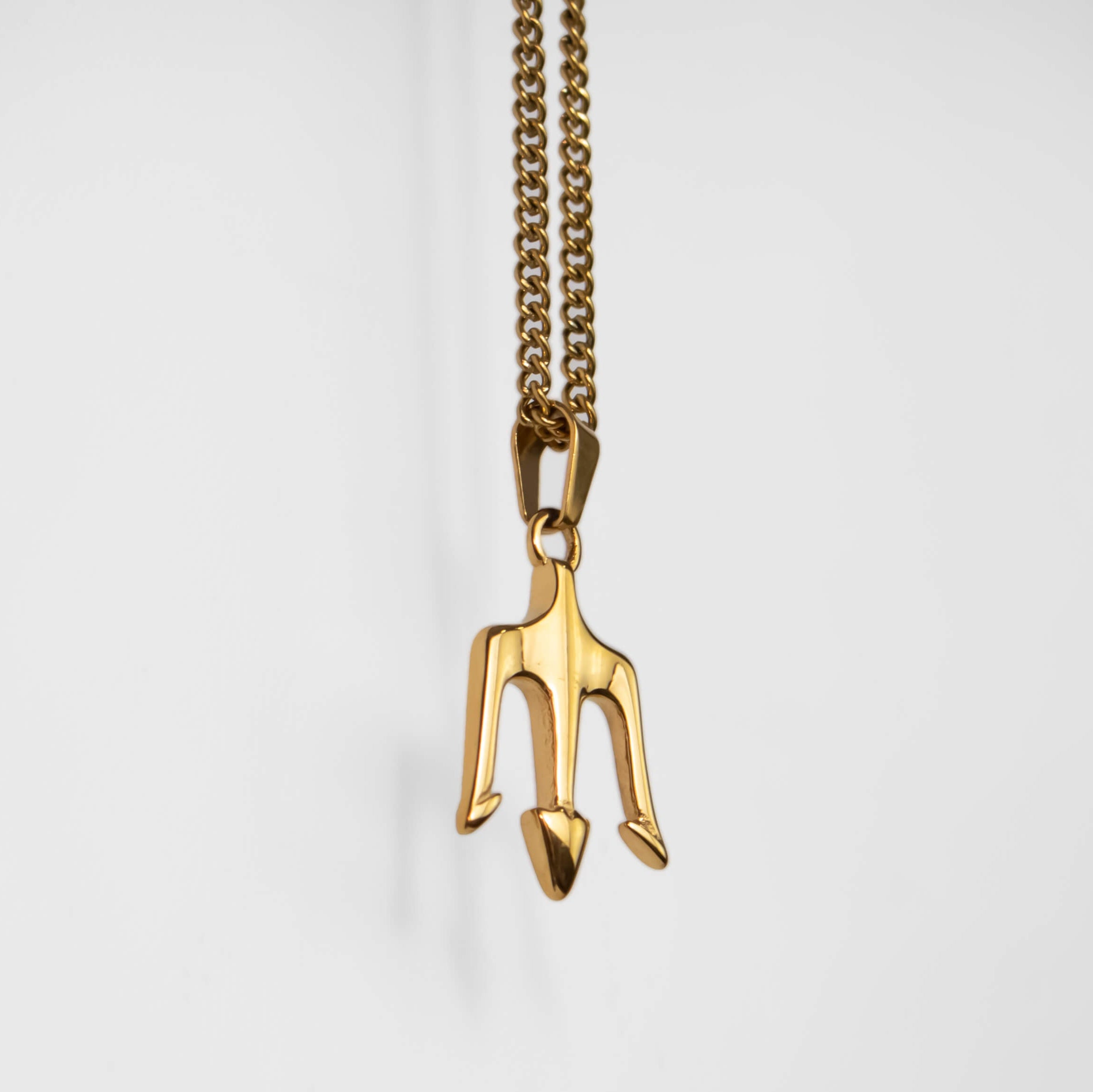 18K Gold Plated Poseidon Trident Men's Necklace of Stainless Steel Manntara
