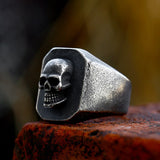 Black Stainless Steel Gothic Skull Men's Ring Manntara