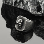 Black Stainless Steel Gothic Skull Men's Ring Manntara