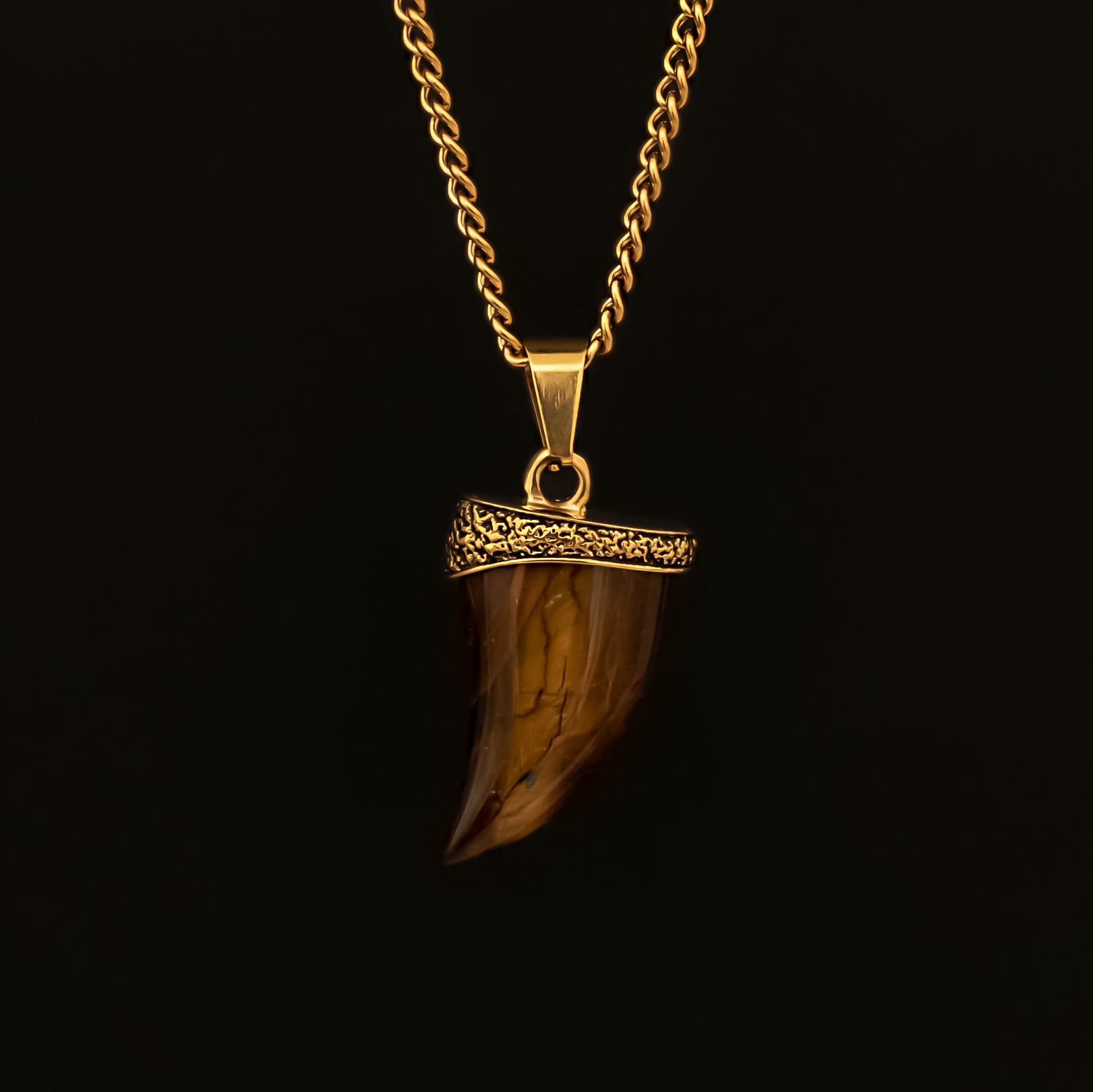 Brown Spectrolite Fang Men's Necklace | 18K Gold Plated Pendant Manntara