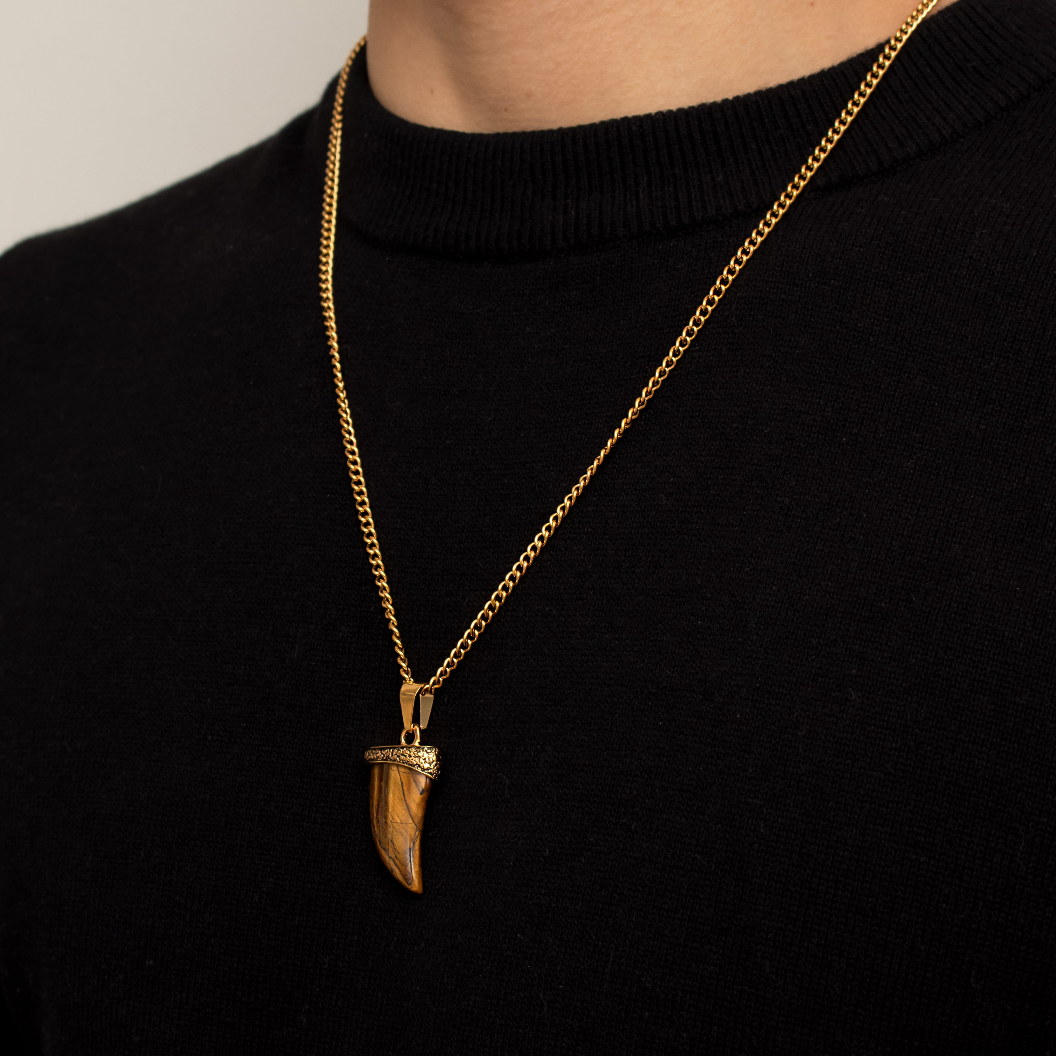 Brown Spectrolite Fang Men's Necklace | 18K Gold Plated Pendant Manntara