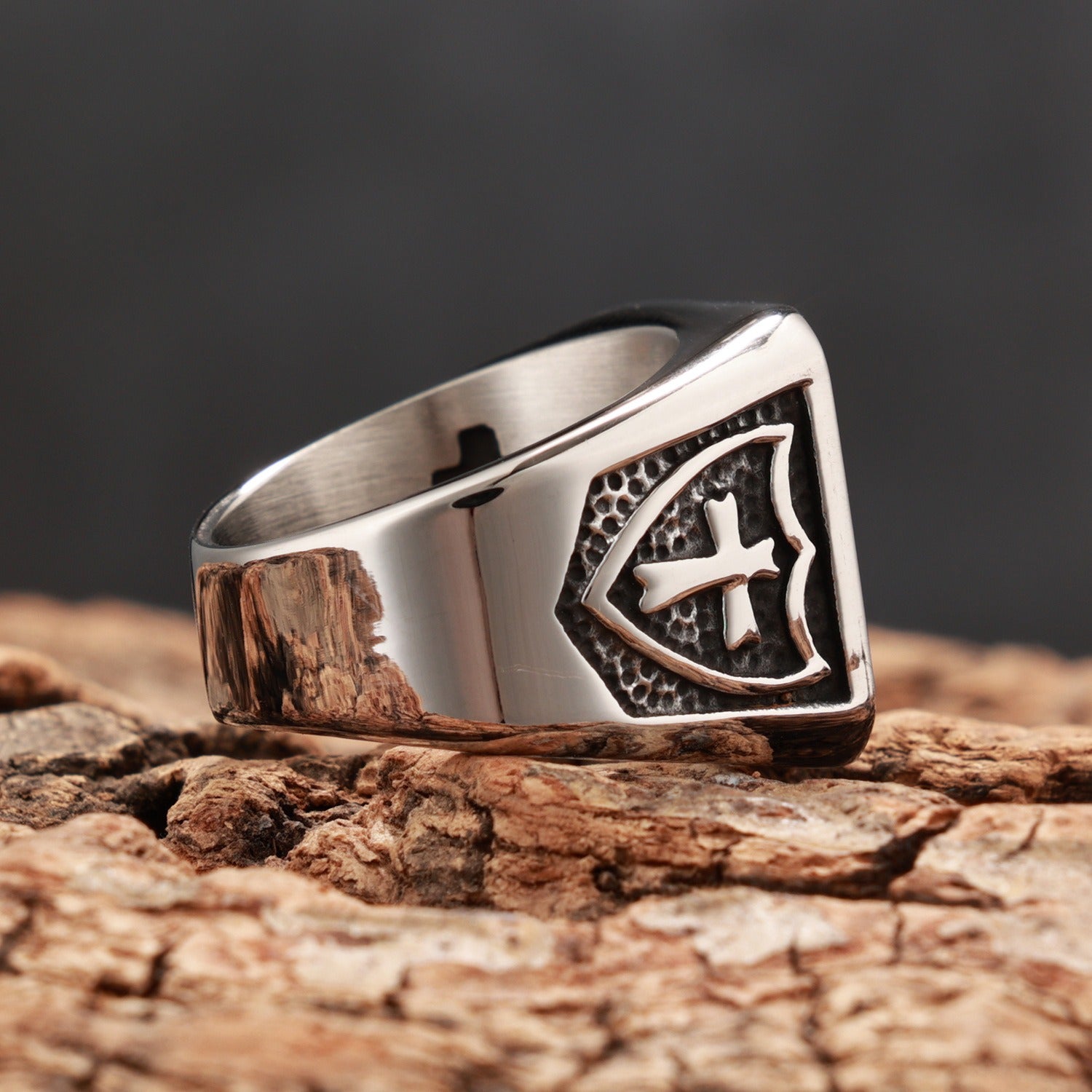 Side view of the men’s Jerusalem Cross ring, showing the crusader shield and cross engraving on the polished band