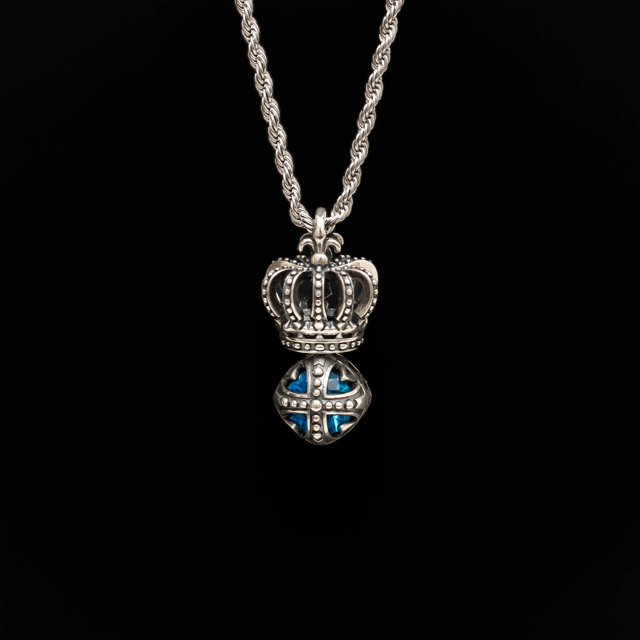 S925 Silver King Crown Casual Blue Stone Necklace for Men Manntara