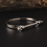 Silver Casual Arrow Unisex Bracelet of Stainless Steel Manntara