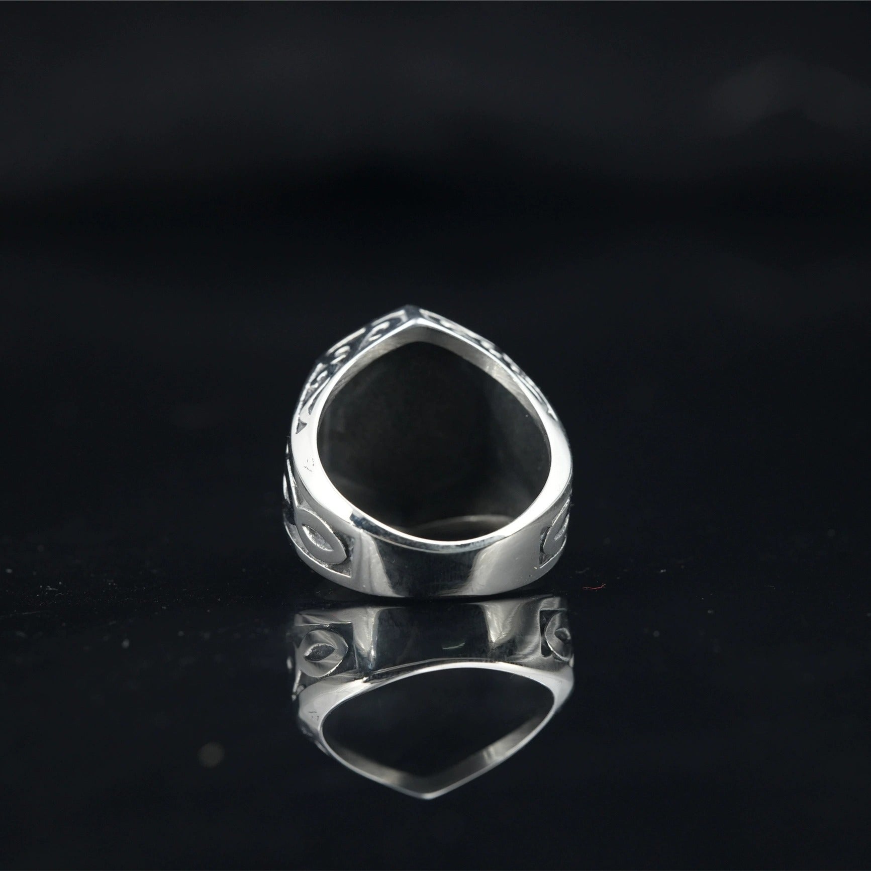 Silver Nordic Runes Men's Ring of Stainless Steel Manntara