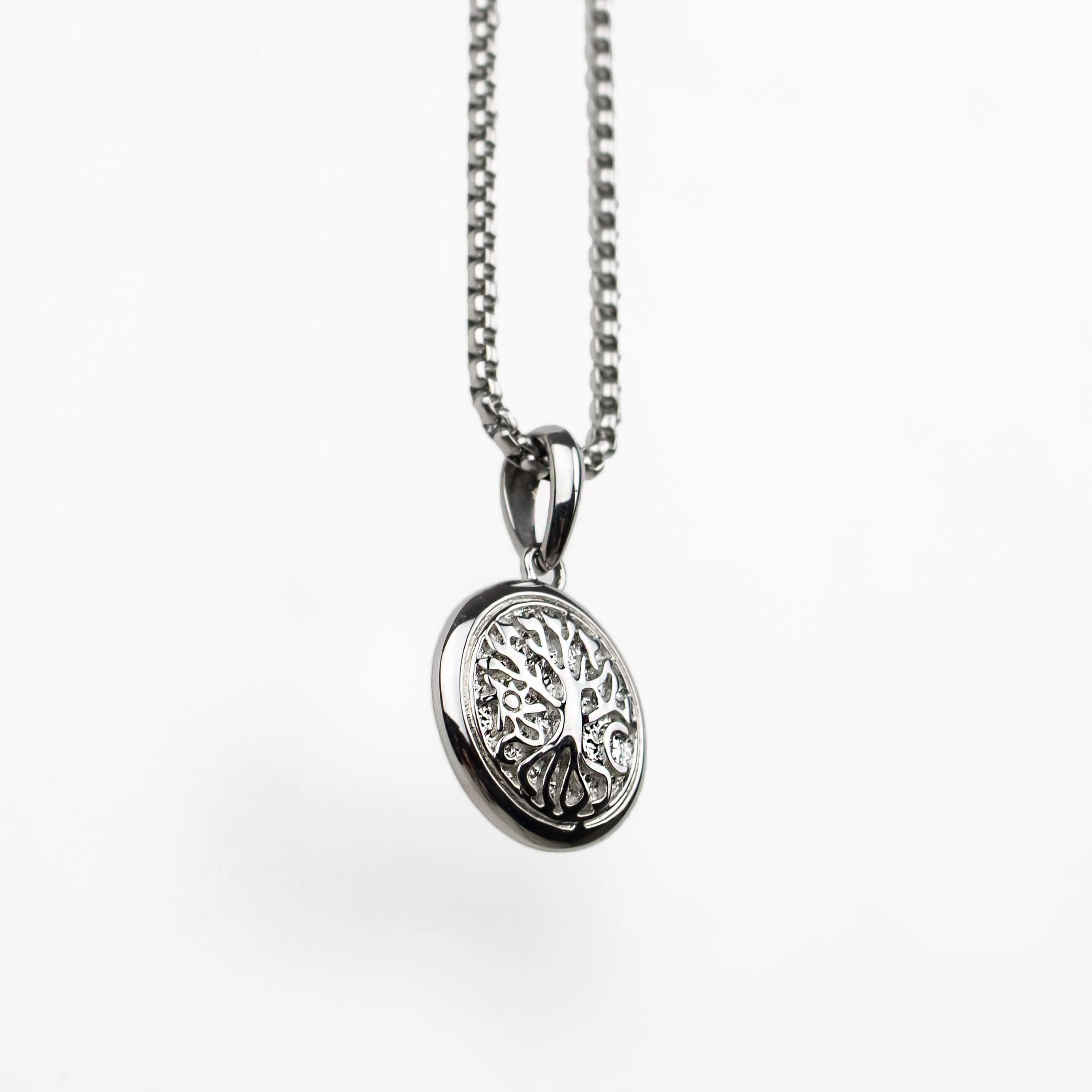Silver Tree of Life Yggdrasil Men's Necklace of Stainless Steel Manntara