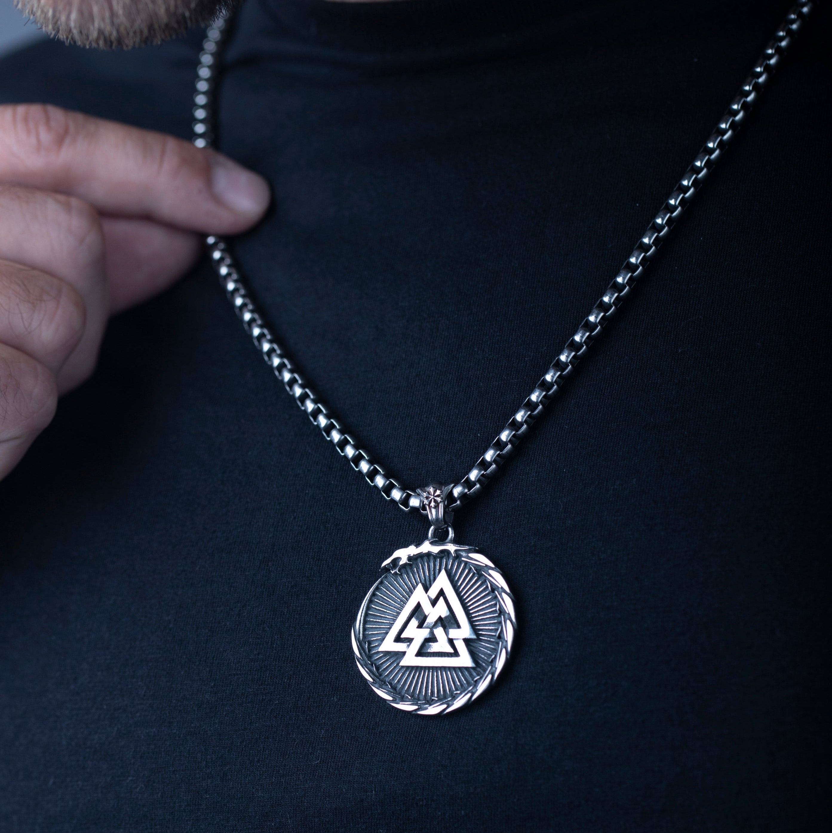 Silver Valknut Viking Necklace for Men of Stainless Steel Manntara