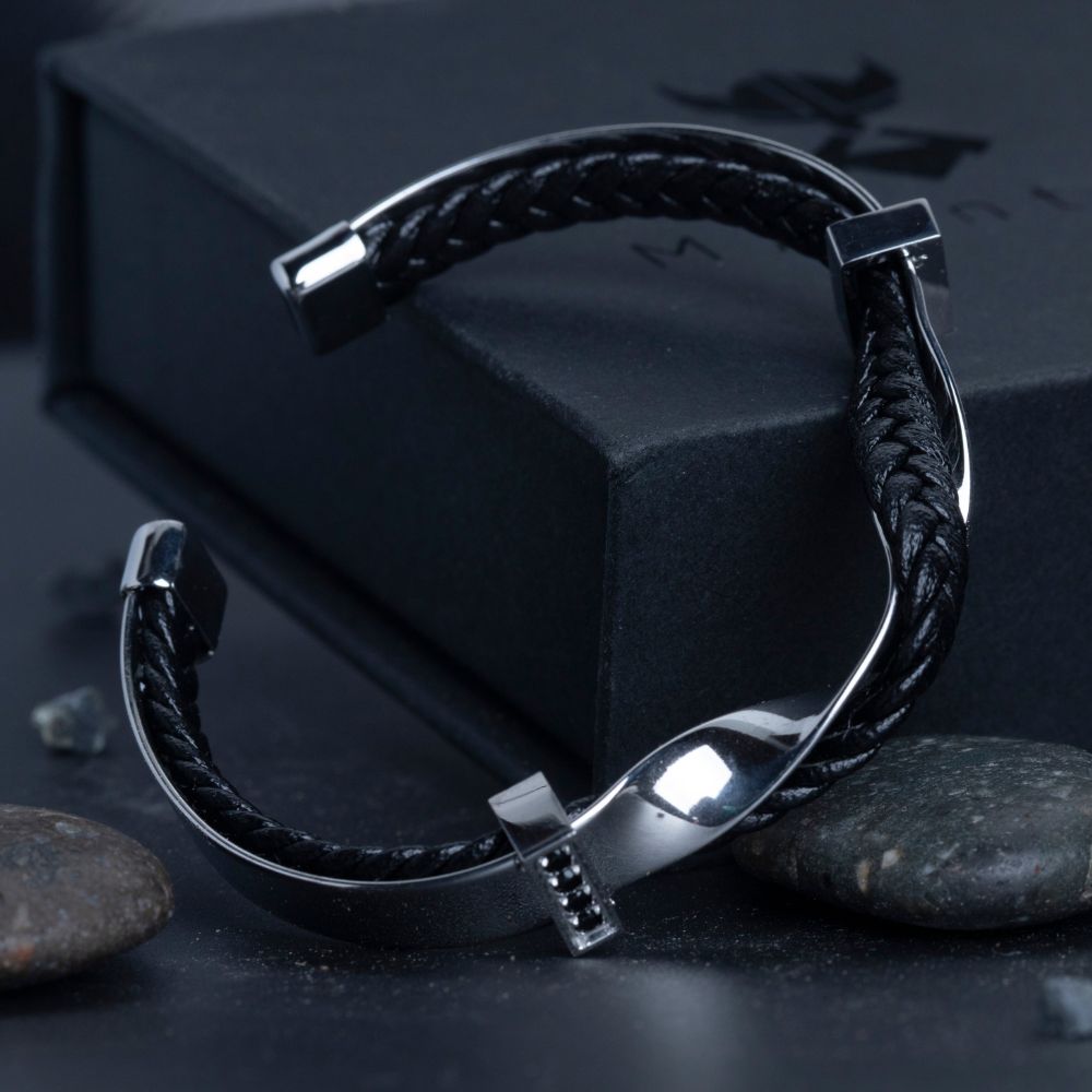 Stainless Steel & Leather Black Silver Cuff Luxury Bracelet for Men Manntara