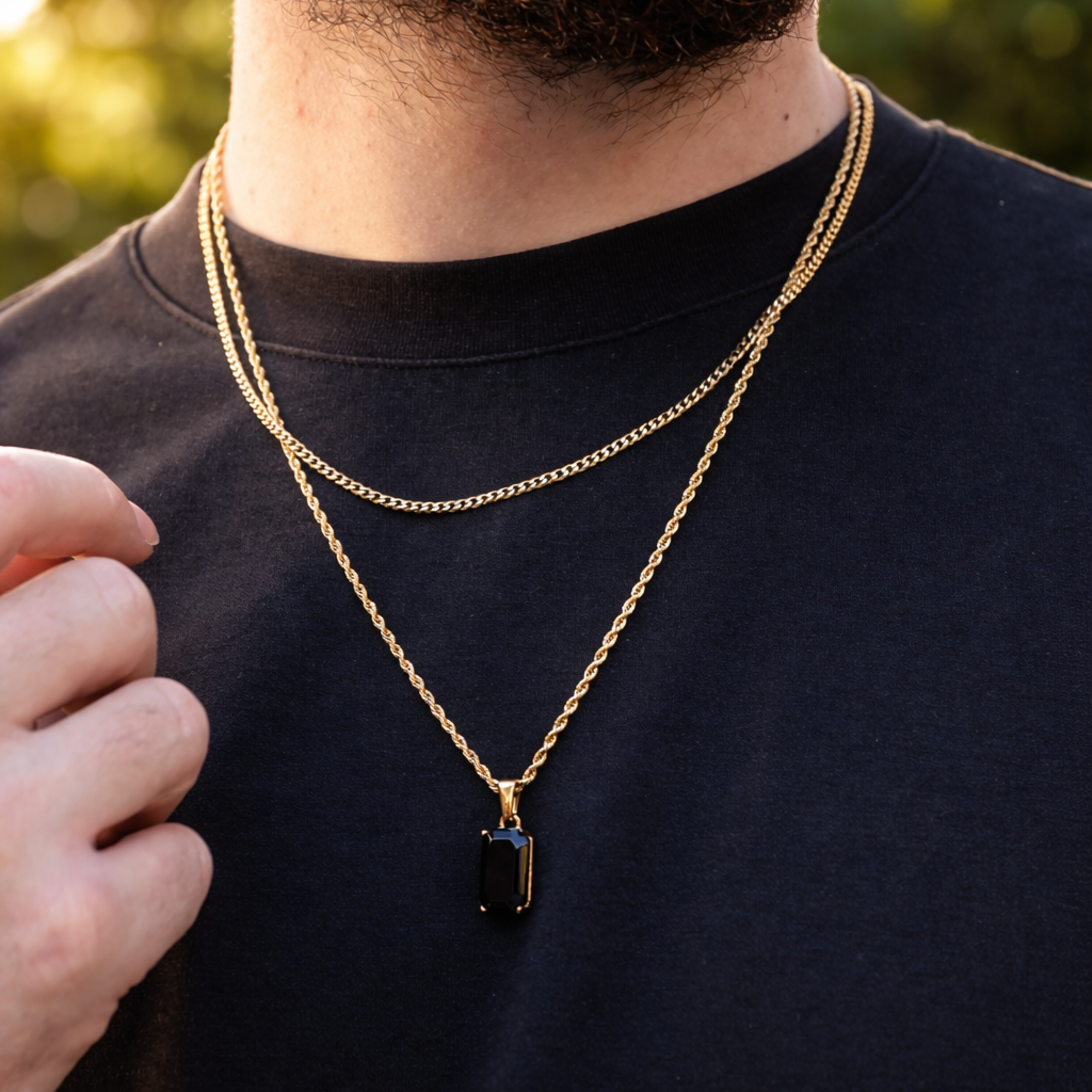 Unisex 18K Gold Plated Black Onyx Necklace - Stainless Steel