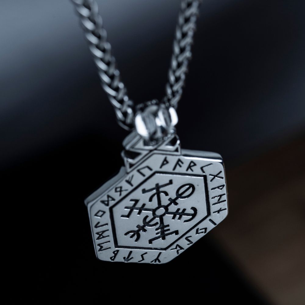 Men's Stainless Steel Viking Locket Necklace With Runes Manntara